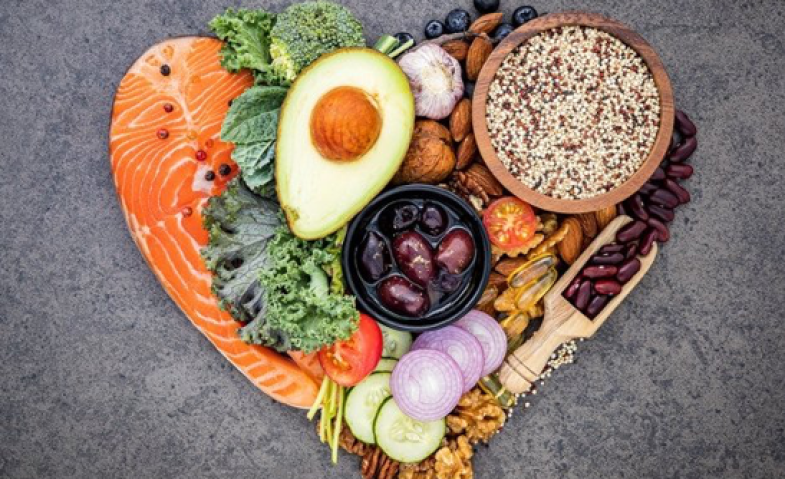 Gizi Tepat, Jantung Kuat: Pola Makan yang Dianjurkan Dokter dan Ahli Gizi