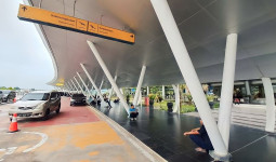 Jam Operasional Bandara APT Pranoto Diperpanjang untuk Layani Penumpang Nataru