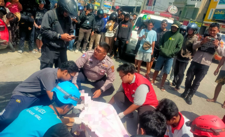 Kecelakaan Maut di Jalan KH Wahid Hasyim II, Satu Pengendara Motor Tewas Terlindas Truk Tangki
