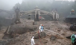 Pemprov Kaltim Salurkan Rp7,5 Miliar untuk Korban Bencana di Aceh dan Sumatera