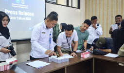 Puluhan Wartawan Jalani Tes Urine di BNNP Kaltim, Seluruhnya Dinyatakan Negatif Narkoba