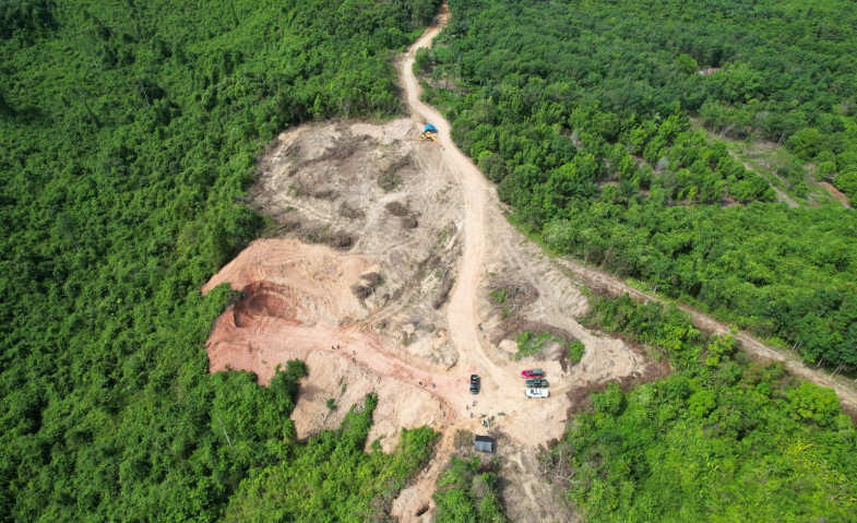 Taman Nasional Kutai Dirusak Tambang Galian C, 8 Alat Berat Diamankan Petugas Gabungan