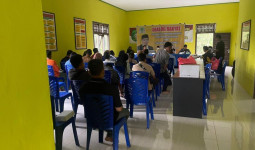 Terbuka dan Partisipatif, Bang Ayub Gelar Dialog Rakyat Bersama Warga Desa Kota Bangun Ulu