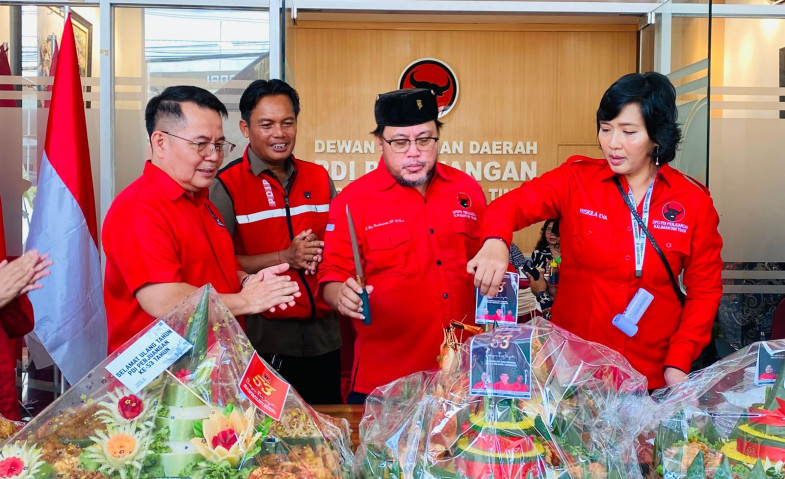 HUT ke-53 PDI Perjuangan Kaltim: Rayakan Kebersamaan, Tegaskan Kedekatan dengan Rakyat
