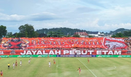 Jelang Laga Borneo FC vs PSIM, Pusamania Siapkan Giant Flag di Stadion Segiri