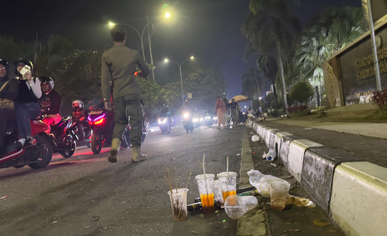 Pemkot Samarinda Gerak Cepat Tangani Tumpukan Sampah Perayaan Tahun Baru