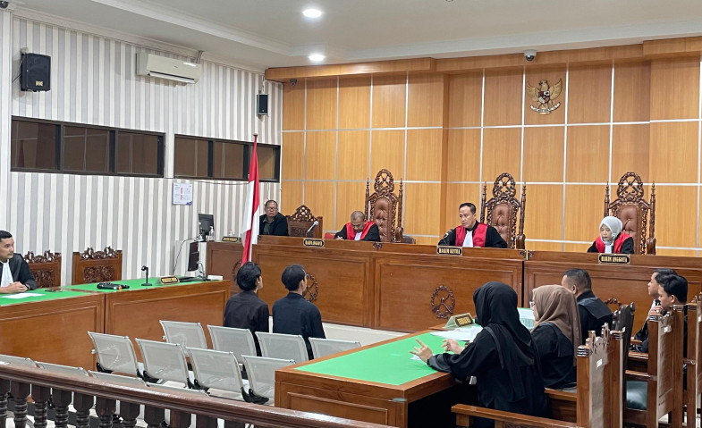 Sidang Kasus Molotov Masuk Babak Eksepsi, Penasehat Hukum Persoalkan Dakwaan JPU