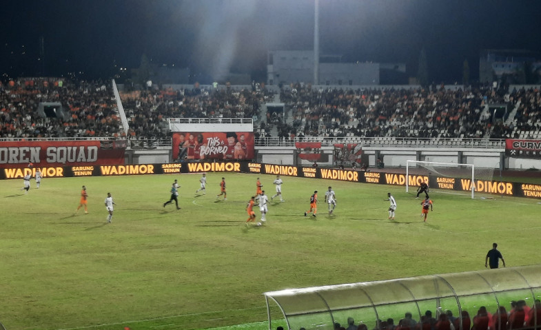 Babak Pertama Borneo FC vs Arema FC, Pesut Etam Unggul Telak dari Singo Edan