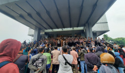 Di Hadapan Pemilik SKTUB, Andi Harun Tegaskan Lapak Pasar Pagi Tidak Disewakan