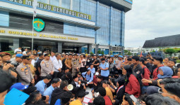 Didemo Mahasiswa, Rudy Mas'ud Balik Paparkan Capaian Gratispol yang Dianggap Gagalpol