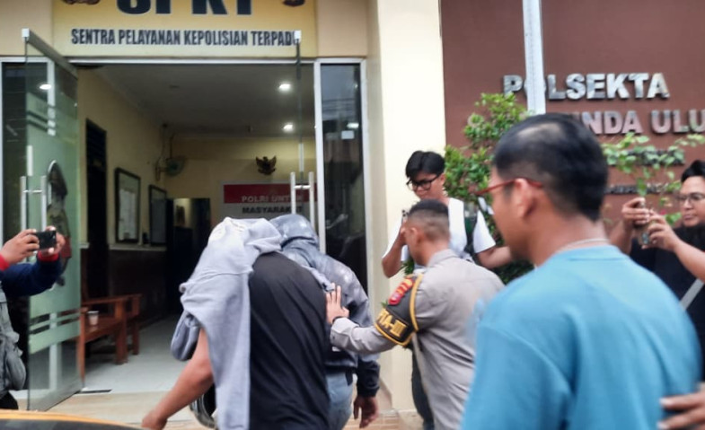 Dua Pencuri Helm yang Meresahkan Warga Samarinda Diangkut Polisi