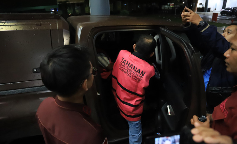 Kejati Kaltim Tahan Dua Eks Kadistamben Kukar, Kerugian Negara Tembus Rp500 Miliar?