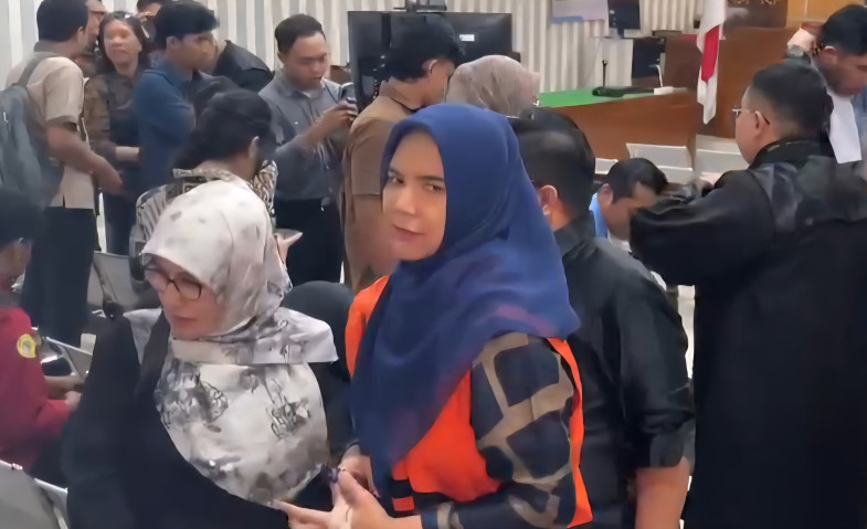 Klaim Dakwaan JPU Cacat, Penasehat Hukum Dayang Donna Ajukan Perlawanan