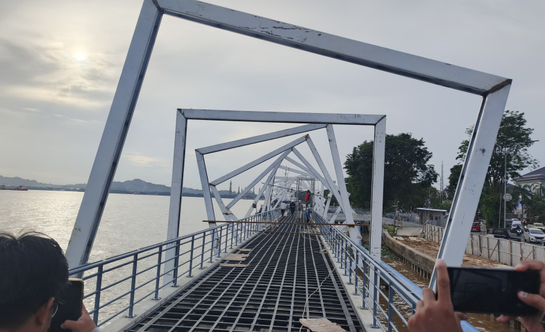 Pemkot Samarinda Dorong Penyelesaian Teras Samarinda Tahap II, Warga Diminta Bersabar