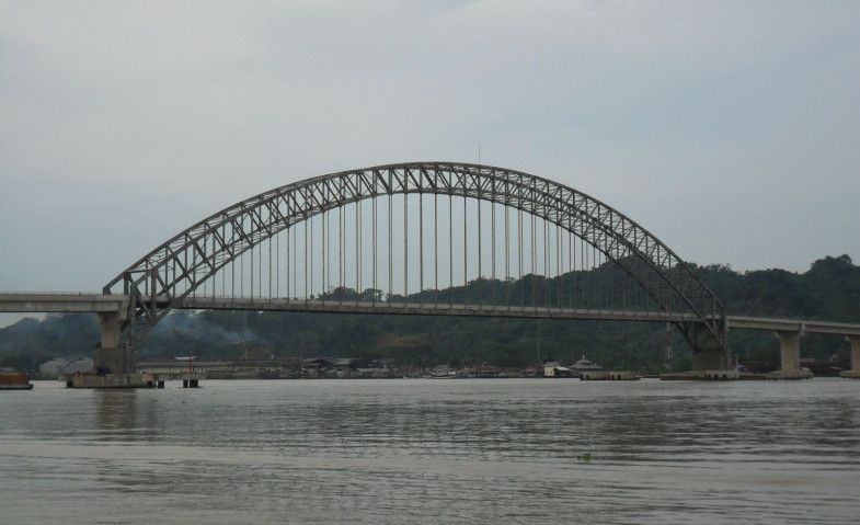Penerangan Jembatan Mahulu Tergantung Anggaran