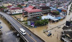 Prediksi BMKG: Intensitas Hujan di Kaltim Dikategori Menengah Hingga 20 Februari 2026