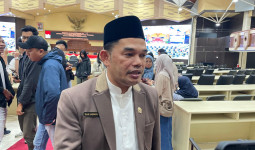 Setahun Rudy Mas’ud Memimpin, Ketua DPRD Kaltim Soroti Lonjakan Beasiswa 158 Ribu Penerima