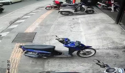 Aksi Curanmor di Jalan Dr Sutomo Samarinda Terekam CCTV, Pelaku Ditangkap Kurang dari 12 Jam
