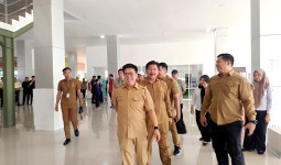 Dugaan Jual Beli Lapak di Tangga Arung Square Menguat, Rendi Solihin Turun Tangan