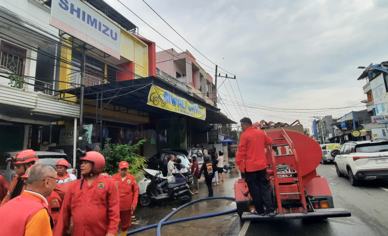 Kabar Satu Anak yang Terjebak saat Kebakaran di Jalan Diponogoro Samarinda