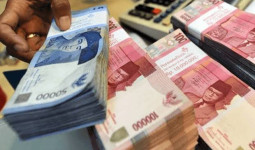 Membandingkan Honor TAGUPP Gubernur Kaltim Rudy Mas'ud dan Era Isran Noor