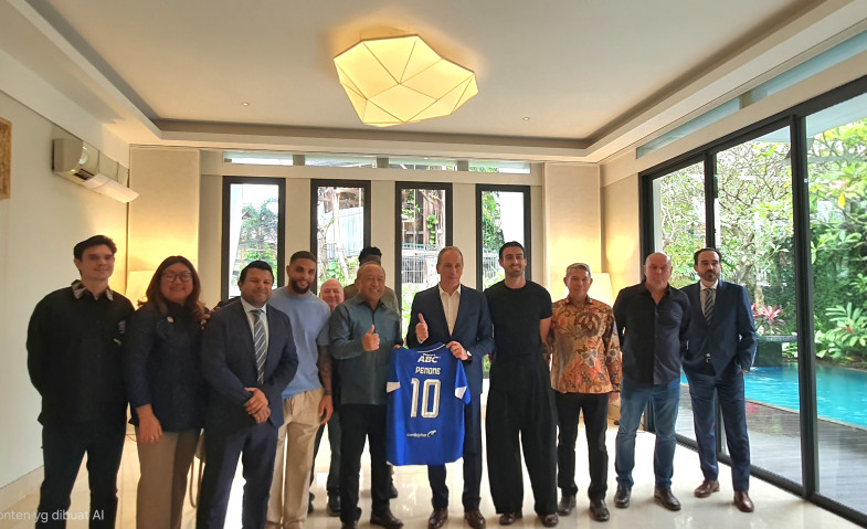 Persib Bandung Kirim Sinyal ke Prancis, Dari Jersey ke Mimpi Piala Dunia