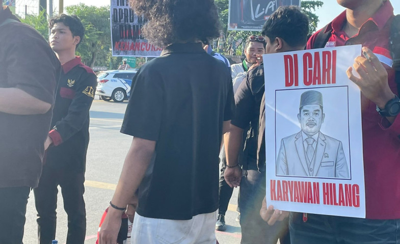 Dari Aksi 21 April, Aliansi Rakyat Kaltim Suarakan Pencerdasan Hak Angket di Tiga Titik Ini!