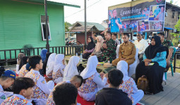 Kodim 0906/Kukar Luncurkan Bimbel Gratis “Mulawarman Belajar Bersama Ceria” untuk Pelajar