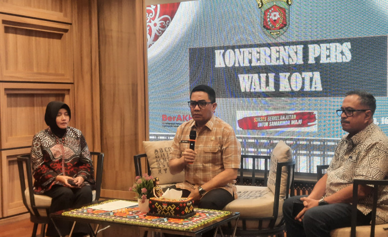 Pemkot Samarinda Akhiri Kontrak Sewa Mobil Defender, Akui Ada Ketidakcermatan