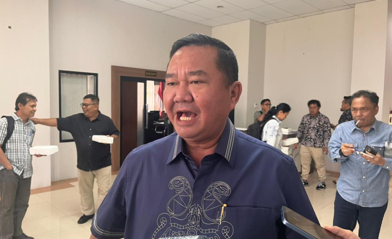 Pontang-panting Jaring Aspirasi, Ekti Imanuel Suarakan Perlawanan Penghapusan Pokir DPRD Kaltim