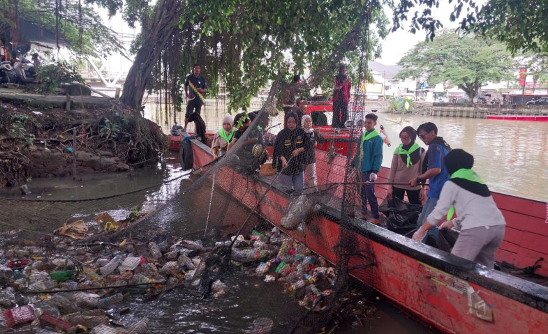 Bina Sungai Karang Mumus, Mahasiswa UINSI Samarinda Dorong Kepedulian Lingkungan