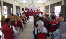 Guntur Ingatkan Warga Loa Raya Pentingnya Pendidikan Pancasila untuk Jaga Persatuan Bangsa