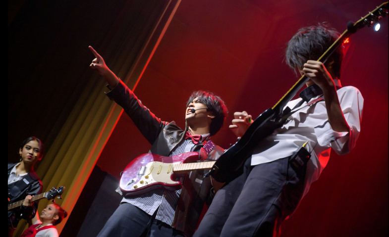 Sekolah Victory Plus Sukses Gelar Drama Musikal School of Rock yang Memukau Penonton