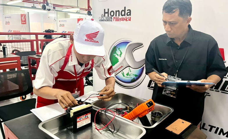 Astra Motor Kaltim 2 Libatkan Tenaga Pengajar Sekolah Binaan dalam Regional Technical Skill Contest 2026