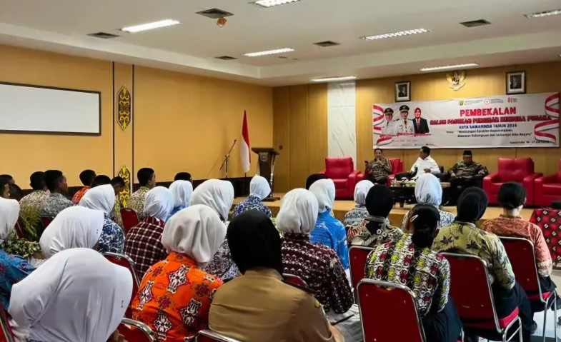 Helmi Bekali Calon Paskibraka Samarinda dengan Nilai Kebangsaan