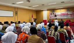 Helmi Bekali Calon Paskibraka Samarinda dengan Nilai Kebangsaan