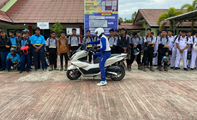 Kembali Sekolah Pekan Depan? Astra Motor Kaltim 2 Bagikan Tips #Cari_Aman Berkendara Bagi Pelajar