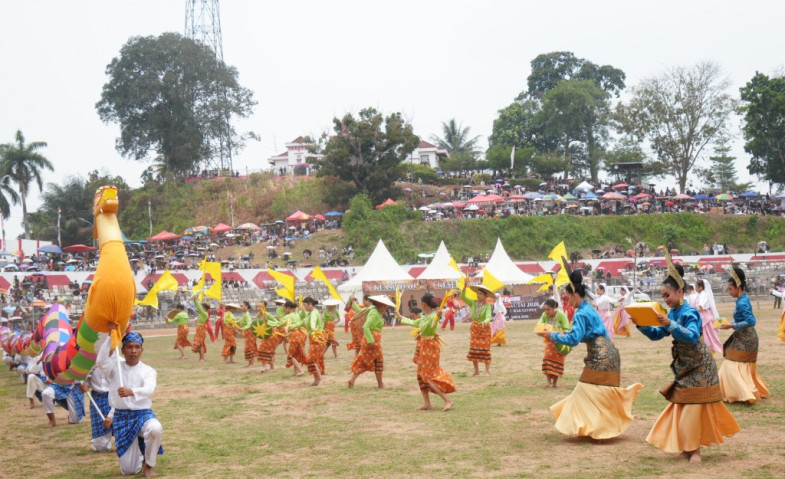 Erau 2026 Resmi Dibuka, Pemkab Kukar Tekankan Pelestarian Budaya Kutai