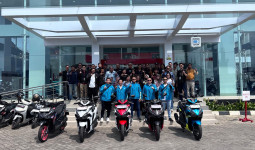 Semarak Harpelnas 2026, Astra Motor Kaltim 2 Pererat Keakraban Pengguna Sepeda Motor Honda lewat Rolling City