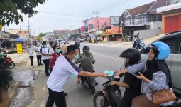 500 Porsi Makanan dan Masker Gratis Dibagikan Rutan Samarinda, Peduli Warga Terdampak Kabut Asap Karhutla