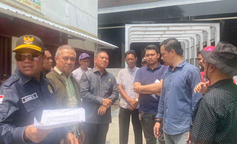 DPRD Samarinda Sidak Penataan Jalan Pasar Pagi yang Dikeluhkan Warga