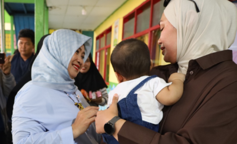 YJI Kaltim Salurkan Bantuan untuk Korban Kebakaran Tenggarong